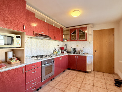 Casa individuala, 5 camere + Garaj + Piscina - Brancoveanu imagine mica 16, foxfort.ro