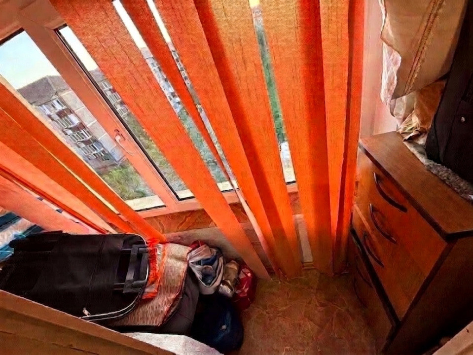 Apartament cu o camera de 25 mp - zona Soarelui  5, foxfort.ro