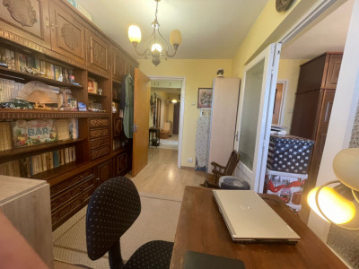 Apartament 5 camere, decomandat, Aurel Vlaicu imagine mica 17, foxfort.ro