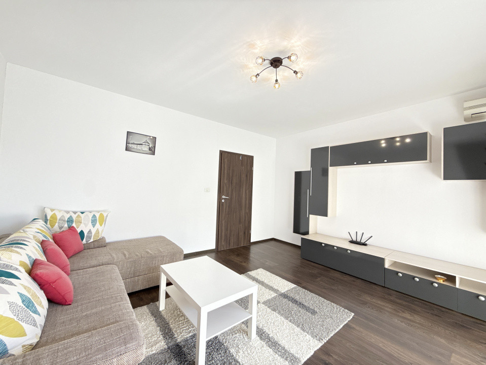 Apartament cu 2 camere de vanzare, zona Torontalului 9, foxfort.ro