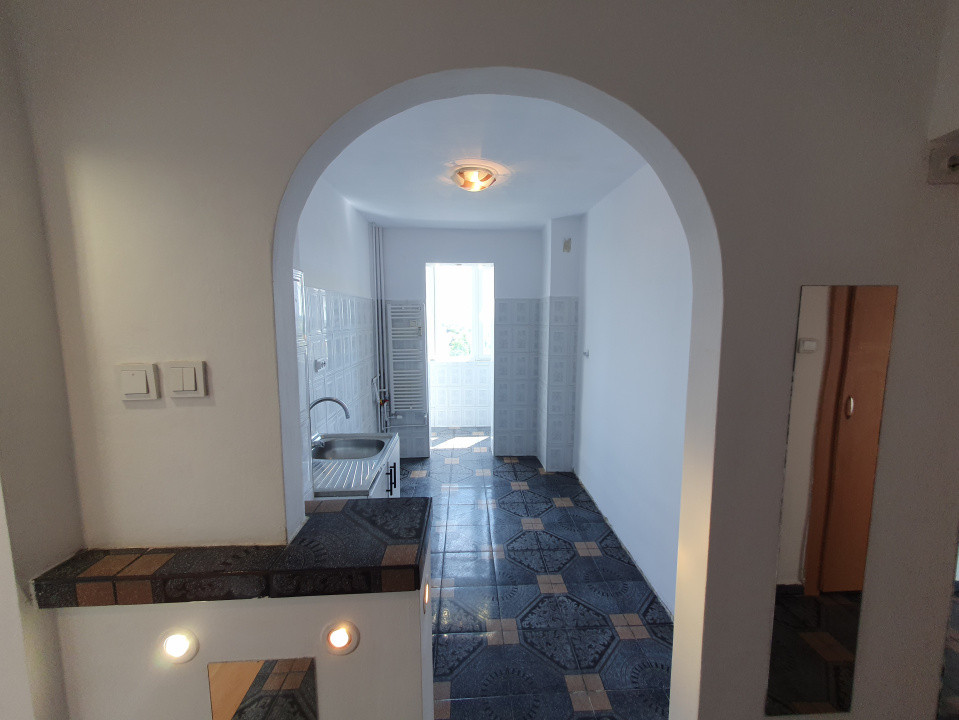 Apartament 3 camere decomandat, 65,3 mp - zona Calea Sagului 7, foxfort.ro