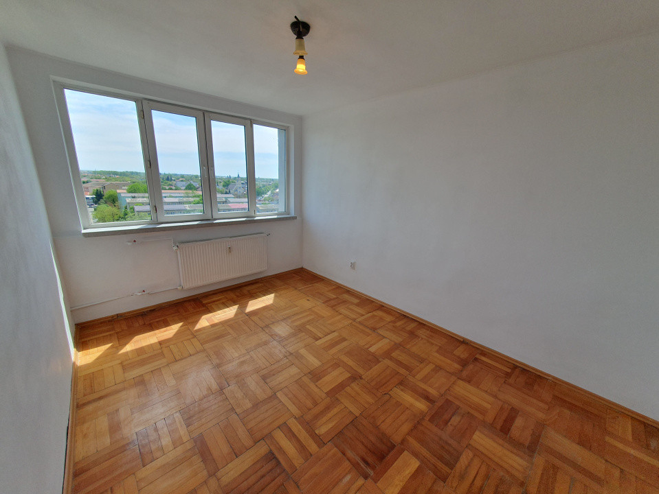 Apartament 3 camere decomandat, 65,3 mp - zona Calea Sagului 17, foxfort.ro