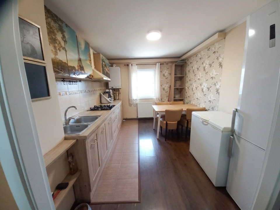 Apartament ideal pentru familie – 3 camere decomandat in Lipovei 5, foxfort.ro