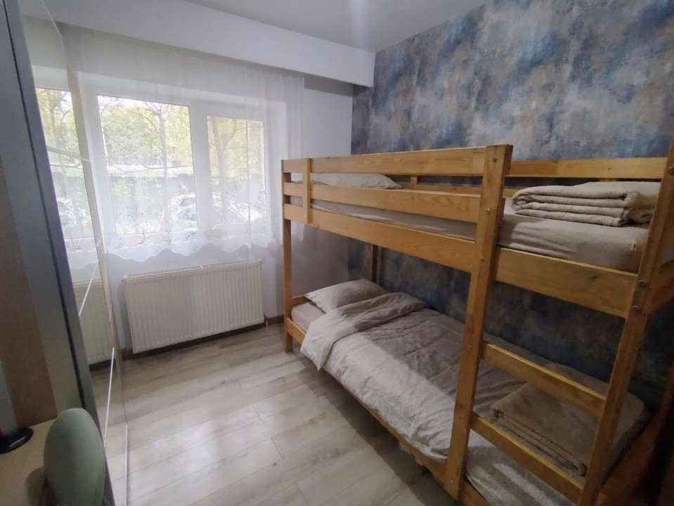 Apartament cu 3 camere de vanzare in zona Girocului 5, foxfort.ro