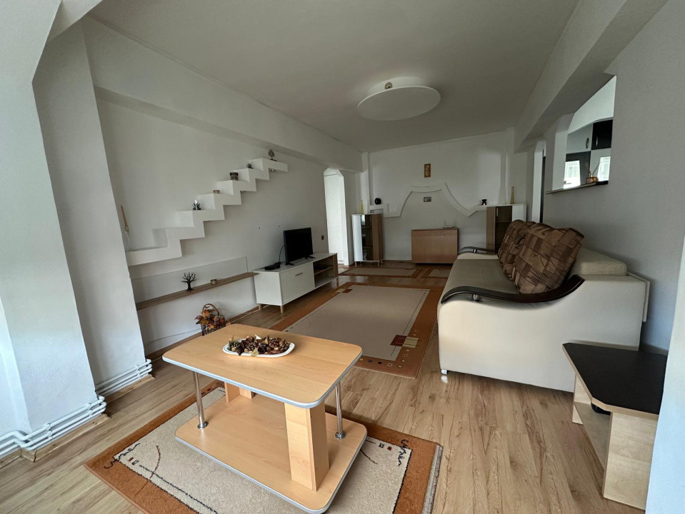 Apartament cu 2 camere de inchiriat, etajul 2 - zona Micalaca 2, foxfort.ro