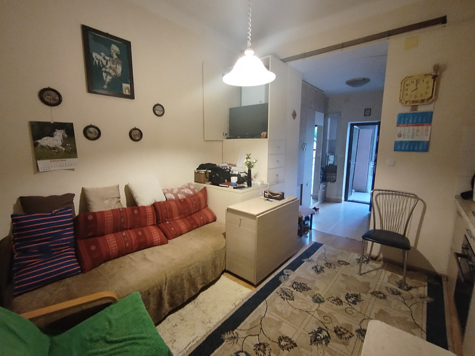 Apartament cu 2 camere de vanzare in zona Brancoveanu 2, foxfort.ro