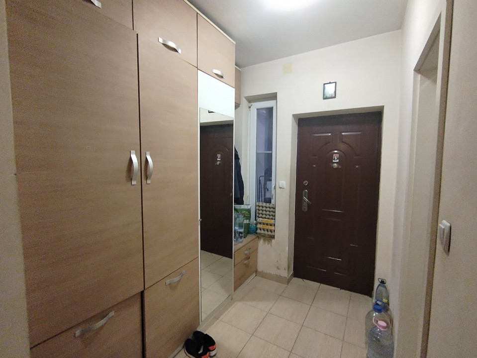 Apartament cu 2 camere de vanzare in zona Brancoveanu 9, foxfort.ro