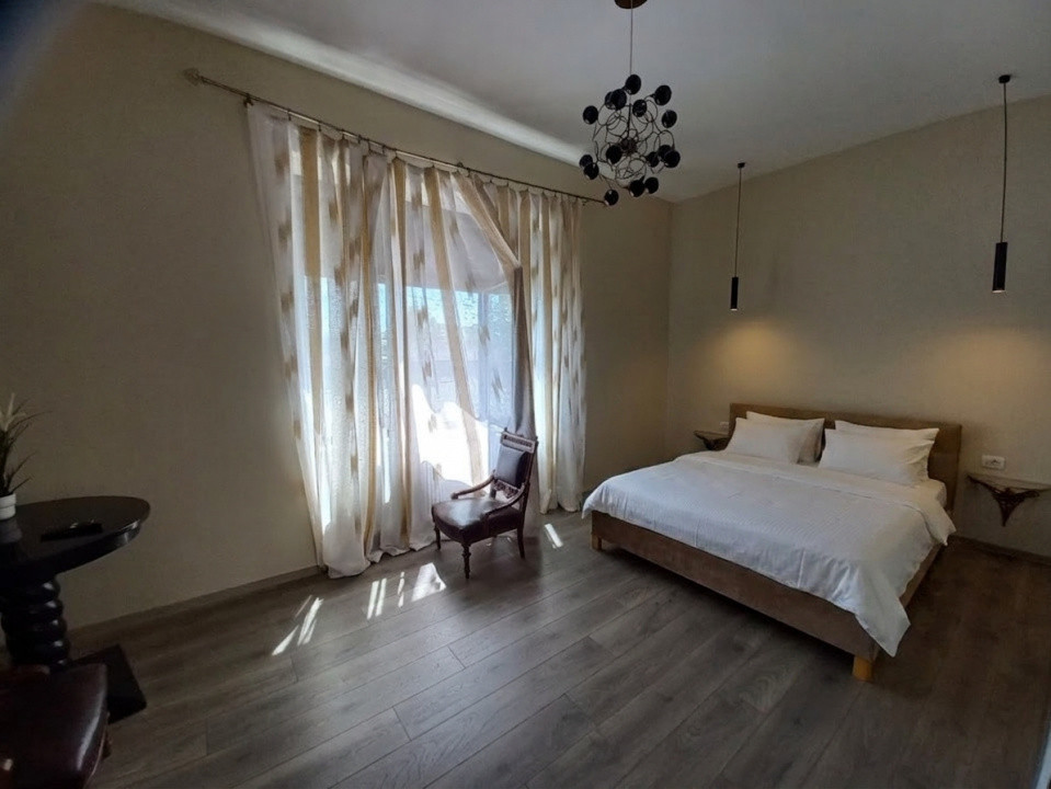 Casa premium cu 2 apartamente | 216 mp utili | Teren 660 mp 13, foxfort.ro