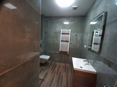 Casa premium cu 2 apartamente | 216 mp utili | Teren 660 mp imagine mica 10, foxfort.ro