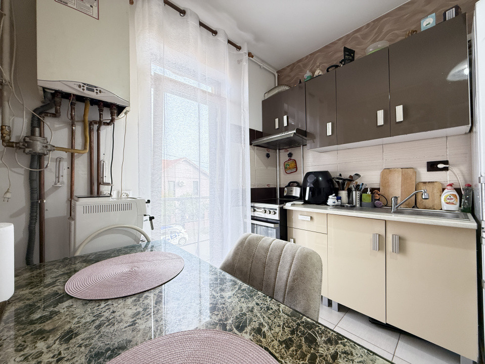 Apartament cu 2 camere + loc de parcare, de vanzare in Dumbravita 10, foxfort.ro