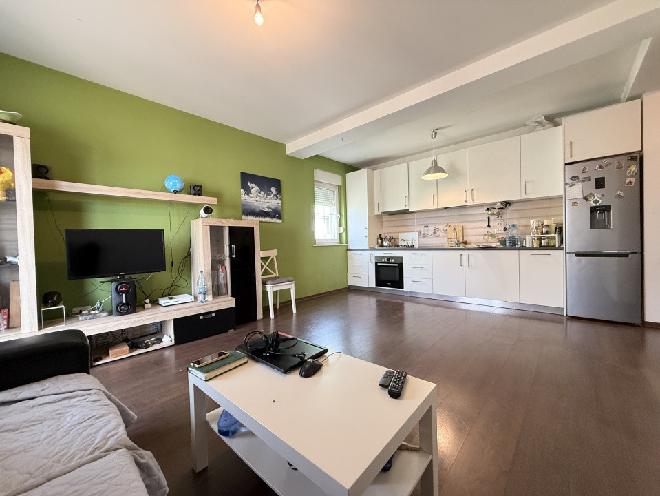 Apartament cu 3 camere + loc de parcare in zona Blascovici 1, foxfort.ro