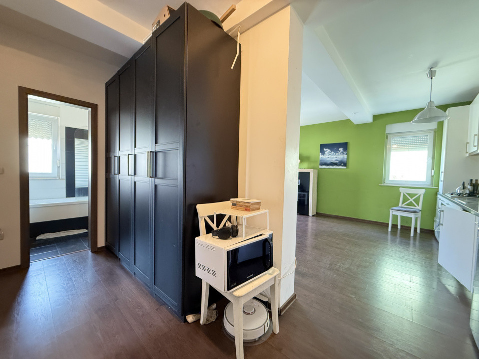 Apartament cu 3 camere + loc de parcare in zona Blascovici 6, foxfort.ro