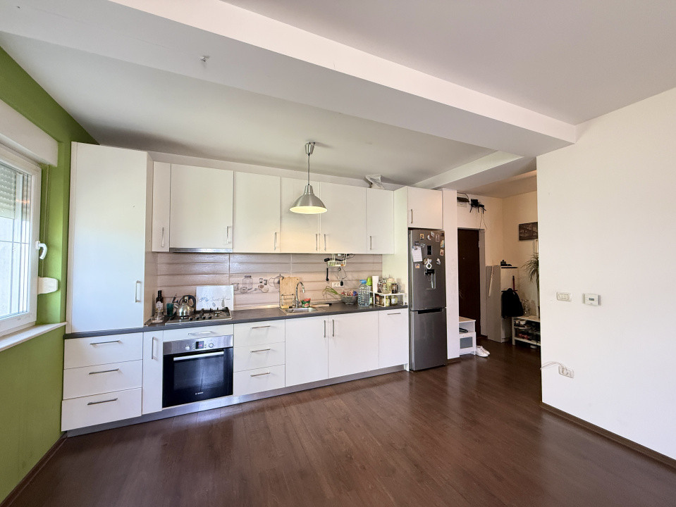 Apartament cu 3 camere + loc de parcare in zona Blascovici 18, foxfort.ro