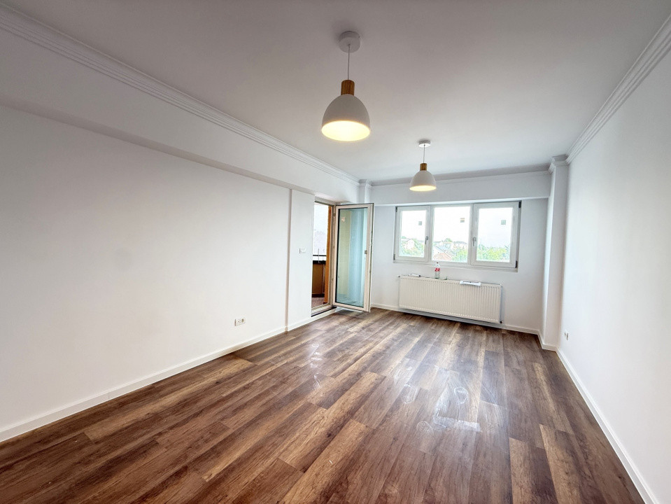 Apartament 4 camere, complet renovat de vanzare in zona Sagului 1, foxfort.ro