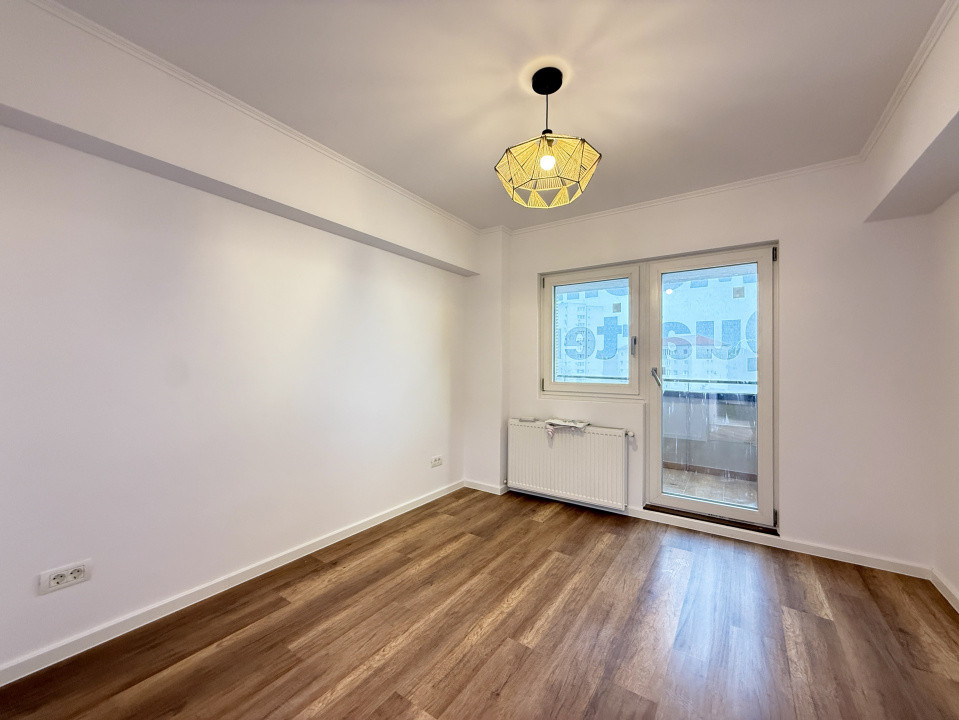 Apartament 4 camere, complet renovat de vanzare in zona Sagului 4, foxfort.ro