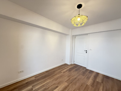 Apartament 4 camere, complet renovat de vanzare in zona Sagului imagine mica 21, foxfort.ro