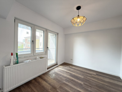 Apartament 4 camere, complet renovat de vanzare in zona Sagului imagine mica 29, foxfort.ro