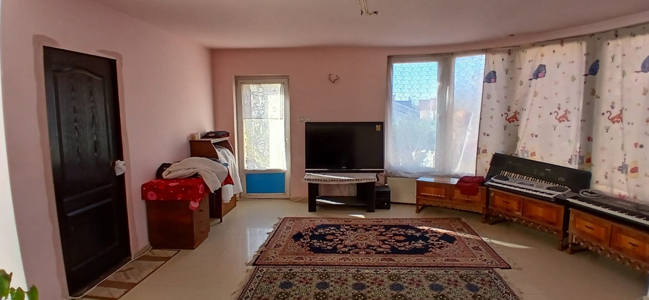 Pensiune de vanzare cu 14 camere, zona Mehala 1, foxfort.ro