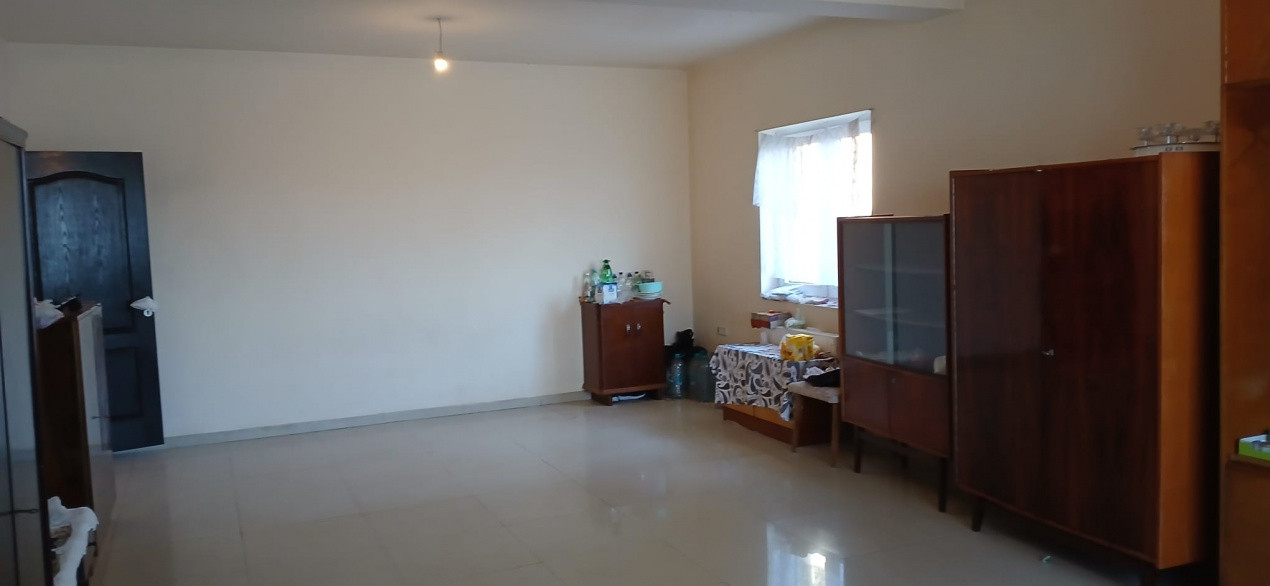Pensiune de vanzare cu 14 camere, zona Mehala 4, foxfort.ro