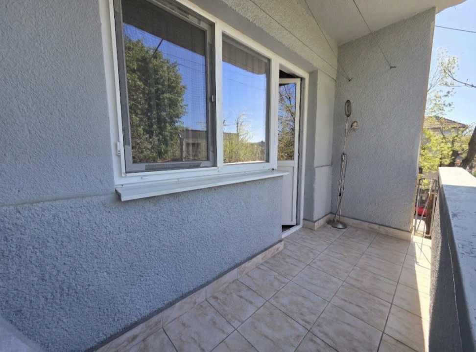 Apartament luminos de vanzare 2 camere, Podgoria Etaj 2 9, foxfort.ro