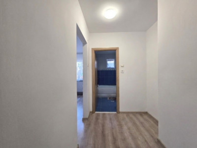 Apartament luminos de vanzare 2 camere, Podgoria Etaj 2 imagine mica 6, foxfort.ro