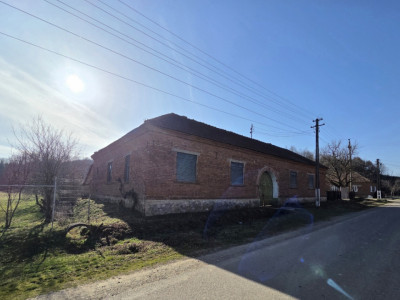 Casa individuala cu 1440 mp teren, 4 camere, Barzava, Lalasint imagine mica 2, foxfort.ro