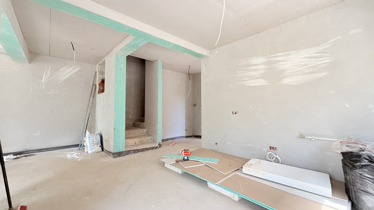 Duplex deosebit, 4 camere - toate utilitatile - Ghiroda 6, foxfort.ro