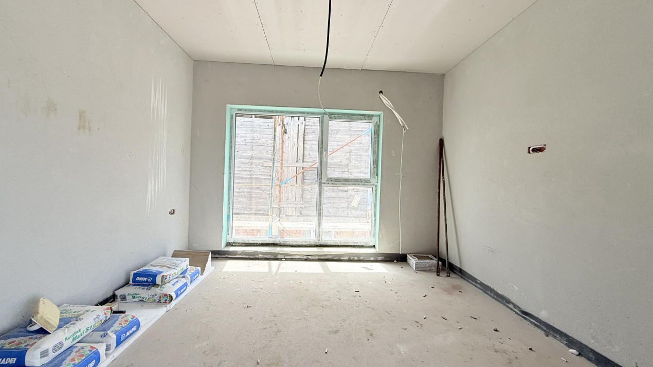 Duplex deosebit, 4 camere - toate utilitatile - Ghiroda 12, foxfort.ro