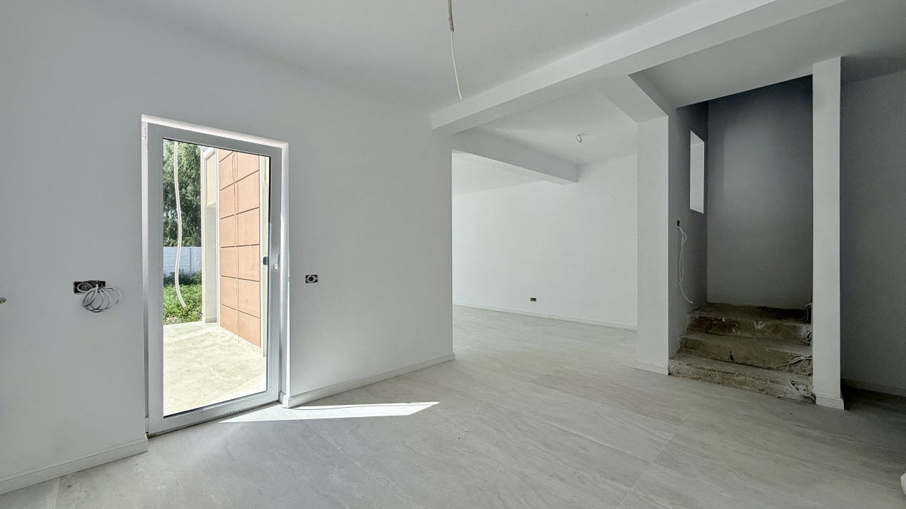 Duplex deosebit, 4 camere - toate utilitatile - Ghiroda 6, foxfort.ro