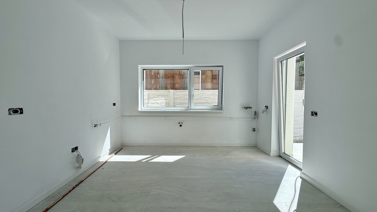 Duplex deosebit, 4 camere - toate utilitatile - Ghiroda 7, foxfort.ro