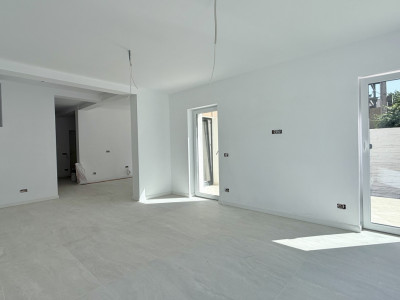 Duplex deosebit, 4 camere - toate utilitatile - Ghiroda imagine mica 4, foxfort.ro