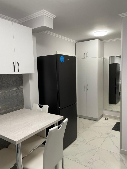 Apartament cu 2 camere de 48 mp - zona Medicina 9, foxfort.ro