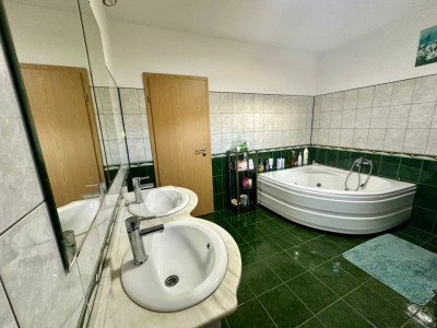 Casa individuala cu 4 camere si teren de 600 mp - Dumbravita imagine mica 9, foxfort.ro