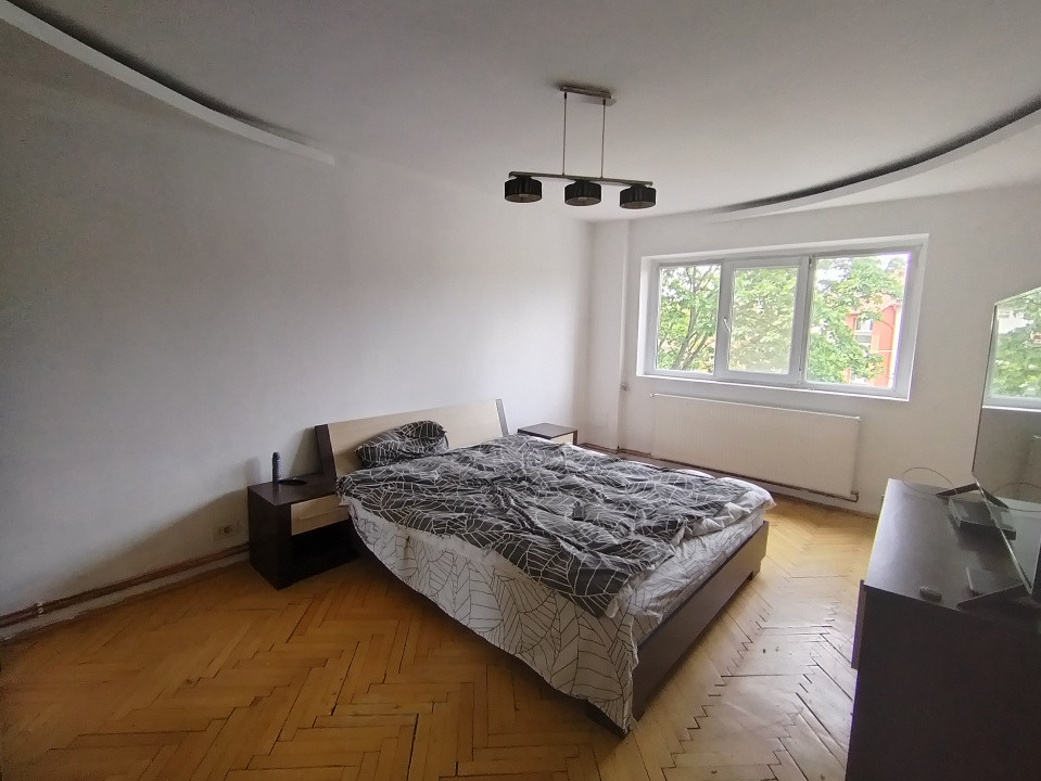 COMISION 0% Apartament cu 3 camere de inchiriat in zona Lunei 7, foxfort.ro