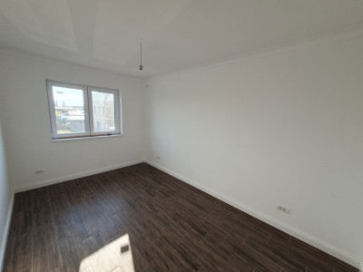 Duplex cu 3 camere si 2 bai, Sag - zona Manastire imagine mica 8, foxfort.ro