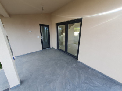 Duplex cu 3 camere si 2 bai, Sag - zona Manastire imagine mica 32, foxfort.ro