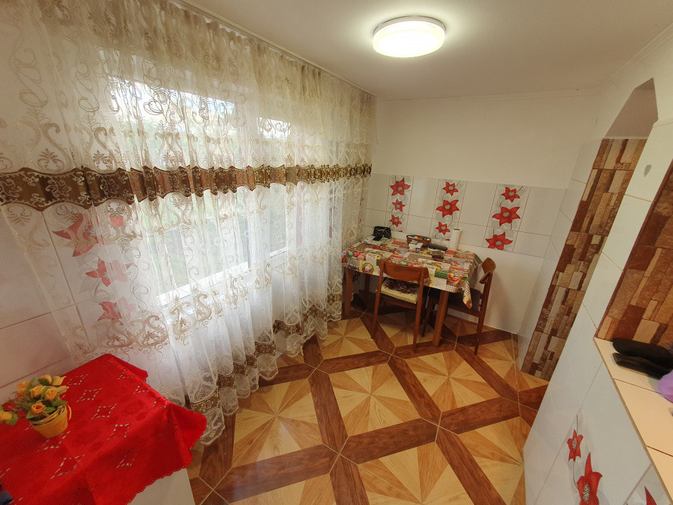 Casa individuala 5 camere, curte si gradina in Rudna 10, foxfort.ro