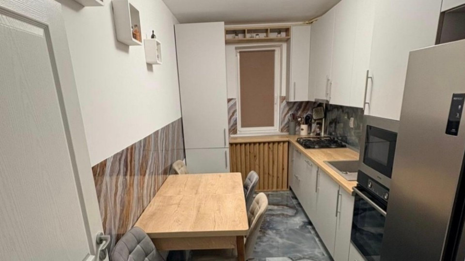 Apartament cu 2 camere decomandat, loc de parcare inclus - zona Giroc 2, foxfort.ro