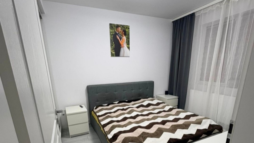 Apartament cu 2 camere decomandat, loc de parcare inclus - zona Giroc 3, foxfort.ro