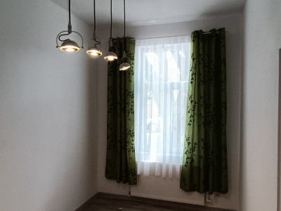 Apartament cu 2 camere la curte comuna + teren - zona Arad imagine mica 7, foxfort.ro