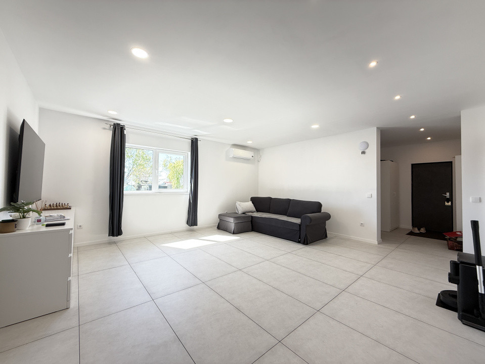 COMISION 0% Casa smart & independenta energetic de vanzare in Sacalaz 23, foxfort.ro