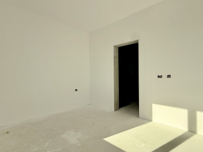 Duplex 5 camere cu toate utilitatile - Mosnita Noua imagine mica 7, foxfort.ro