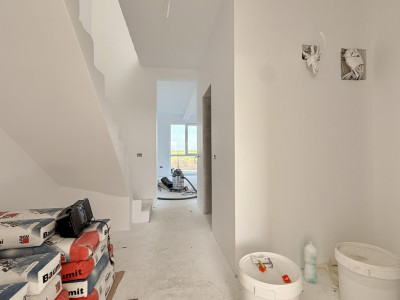 Duplex 5 camere cu toate utilitatile - Mosnita Noua imagine mica 16, foxfort.ro