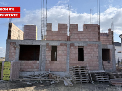Duplex 5 camere cu toate utilitatile - Mosnita Noua