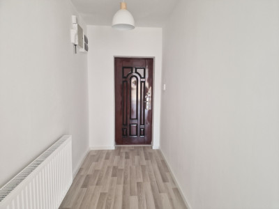 Casa individuala de vanzare cu 3 camere si teren de 710 mp - Izvin imagine mica 5, foxfort.ro