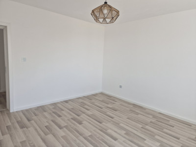 Casa individuala de vanzare cu 3 camere si teren de 710 mp - Izvin imagine mica 7, foxfort.ro