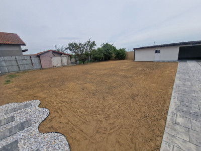 Casa individuala de vanzare cu 3 camere si teren de 710 mp - Izvin imagine mica 15, foxfort.ro