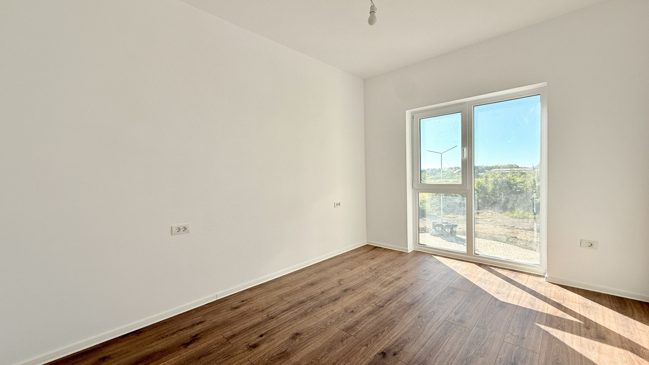 Apartament de vanzare, 2 camere, mobilat si utilat - Mosnita Noua 5, foxfort.ro