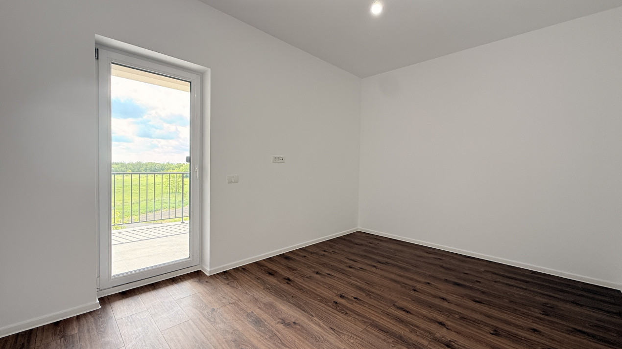 Apartament de vanzare, 2 camere + doua terase - Mosnita Noua 4, foxfort.ro