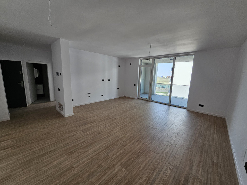 Apartament 2 camere, etaj intermediar, bloc nou, zona Torontalului 1, foxfort.ro
